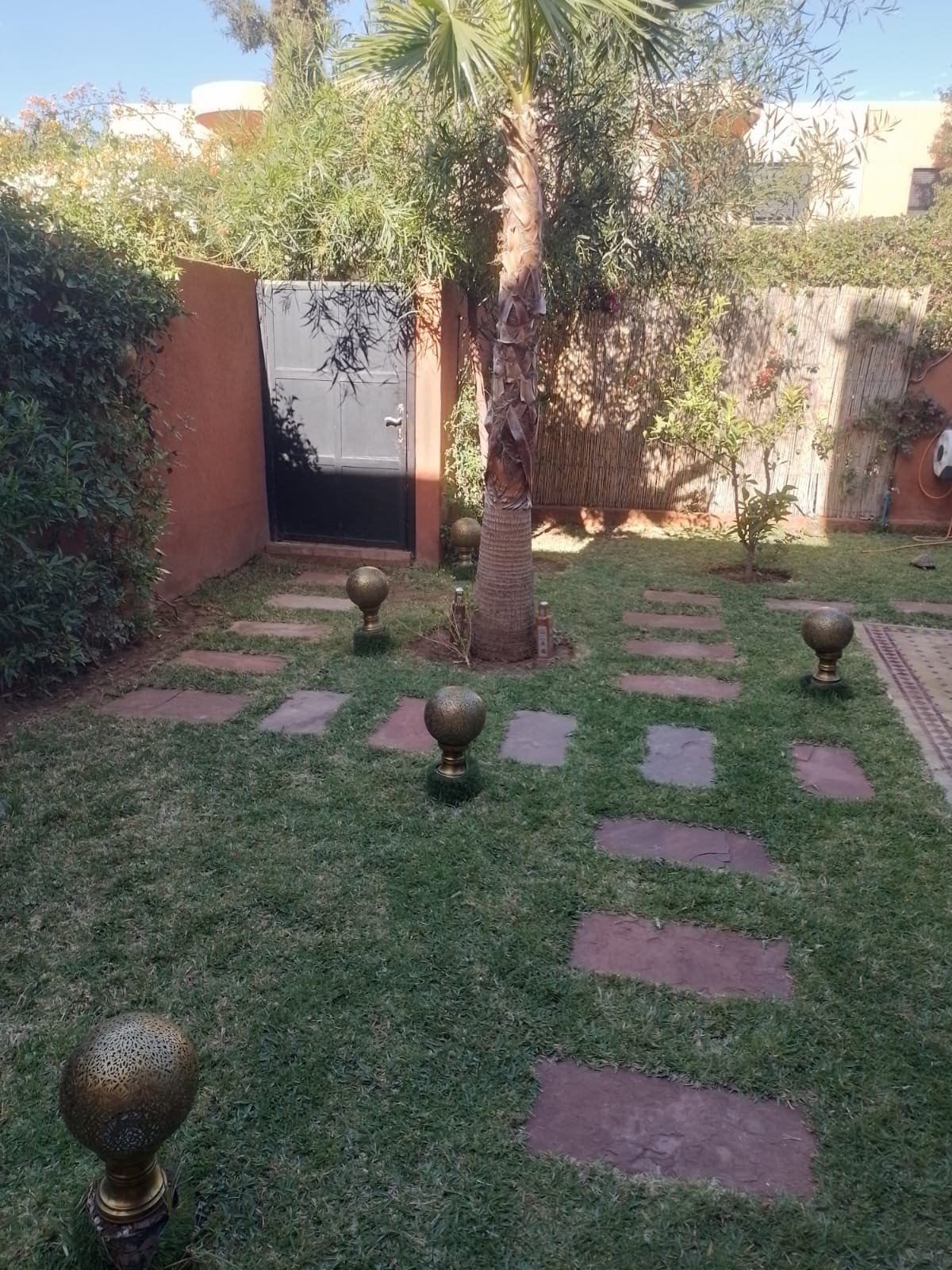 Villa à louer sur la route Fes à Marrakech