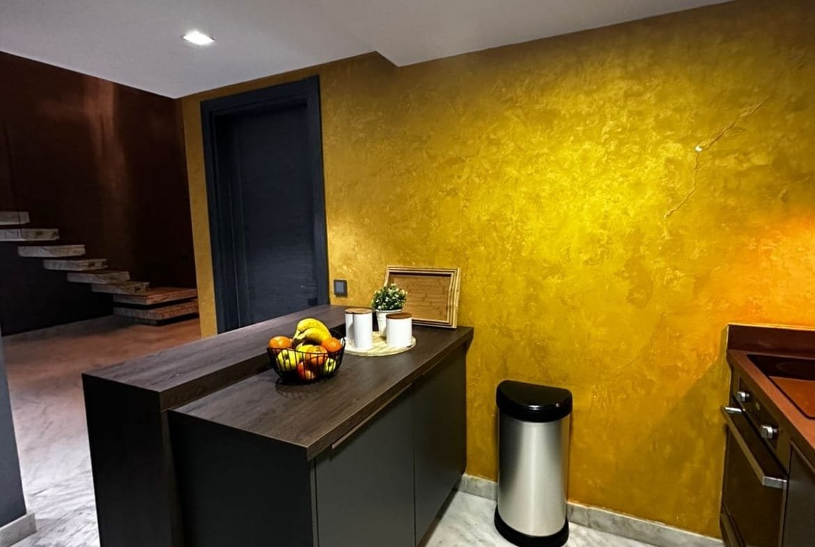 Magnifique villa à vendre sur la Route de Ouarzazate – Proche de l'École Américaine