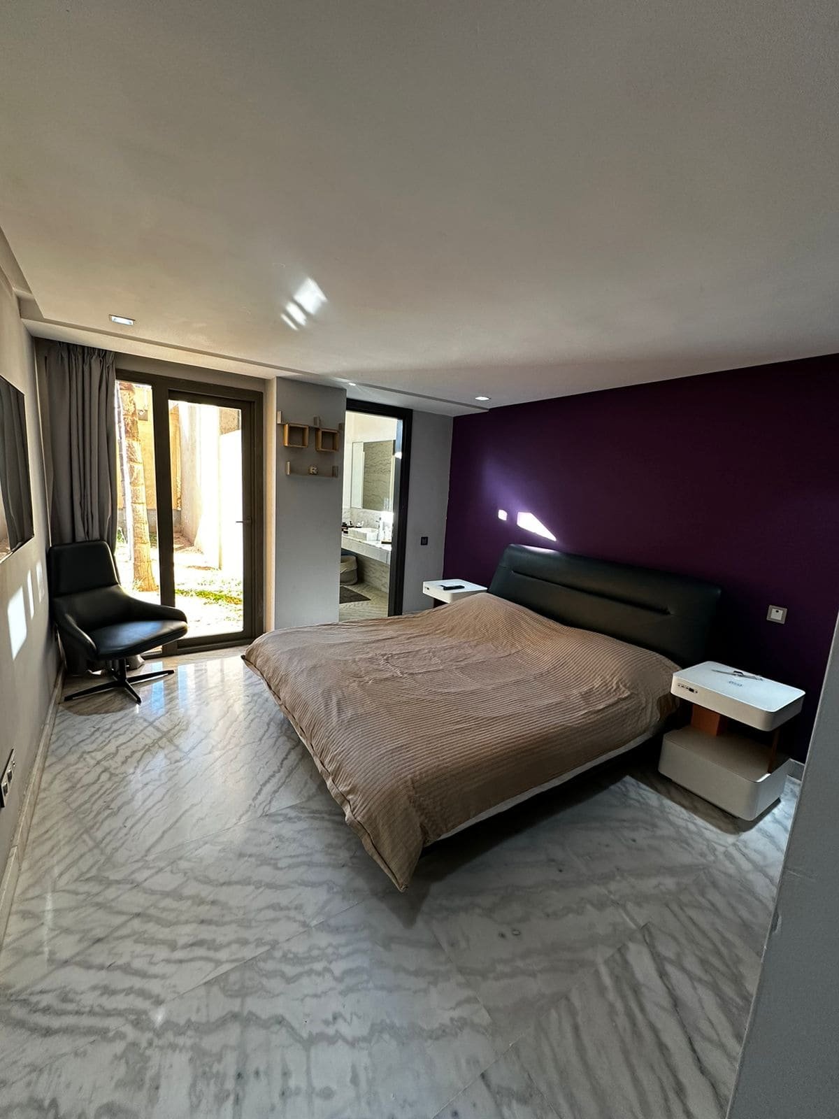 Magnifique villa à vendre sur la Route de Ouarzazate – Proche de l'École Américaine