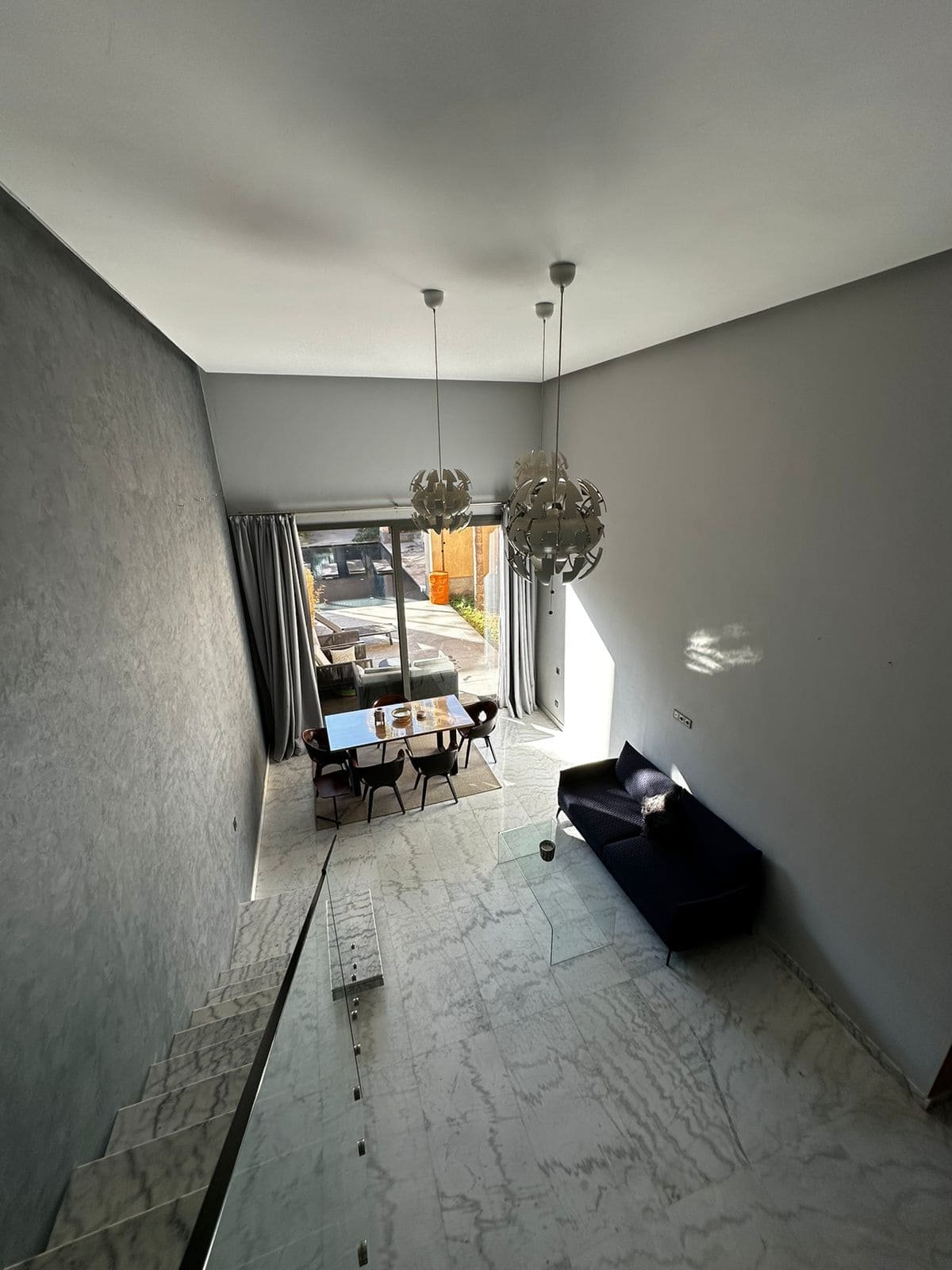 Magnifique villa à vendre sur la Route de Ouarzazate – Proche de l'École Américaine