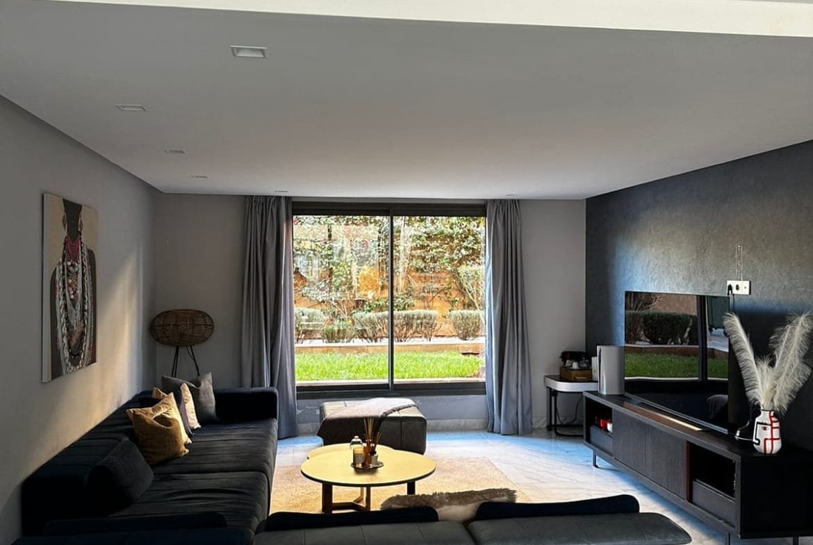 Magnifique villa à vendre sur la Route de Ouarzazate – Proche de l'École Américaine