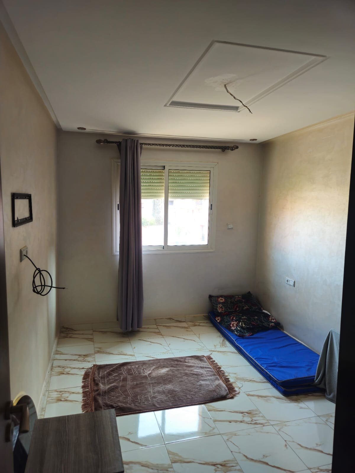 Appartement à louer à Camp Al Ghoul – Confort, Vue et Commodités