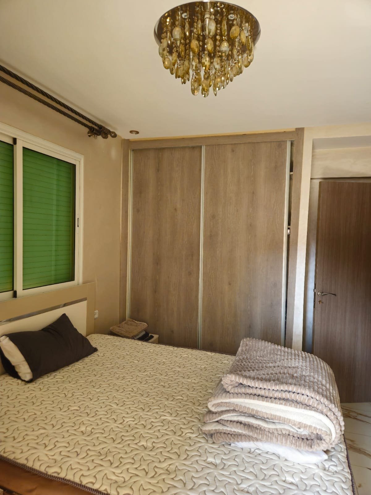 Appartement à louer à Camp Al Ghoul – Confort, Vue et Commodités