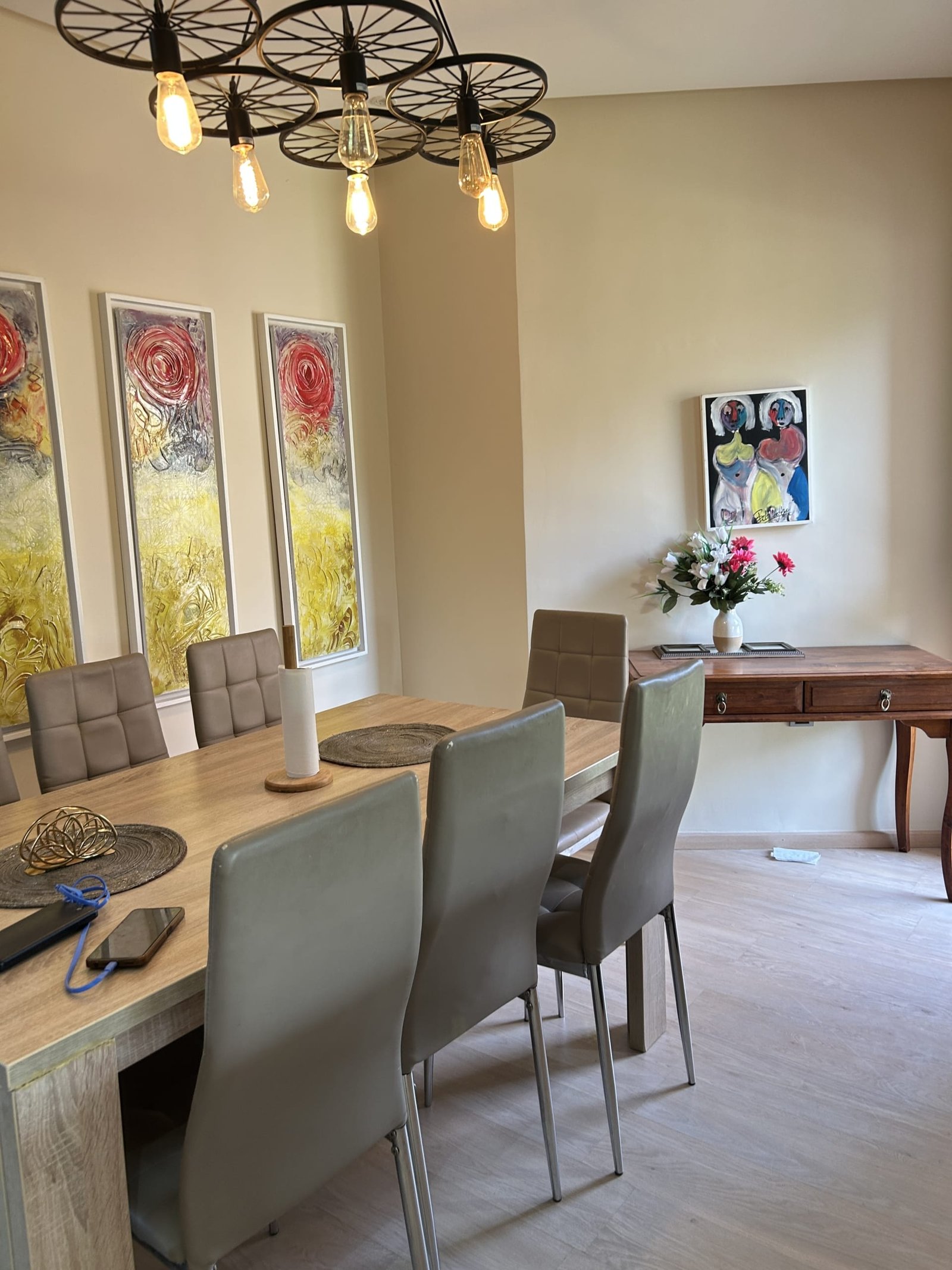 À Vendre Bel Appartement à Prestigia