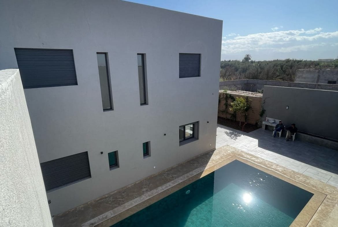 Villa à vendre – Route de Fès neuf