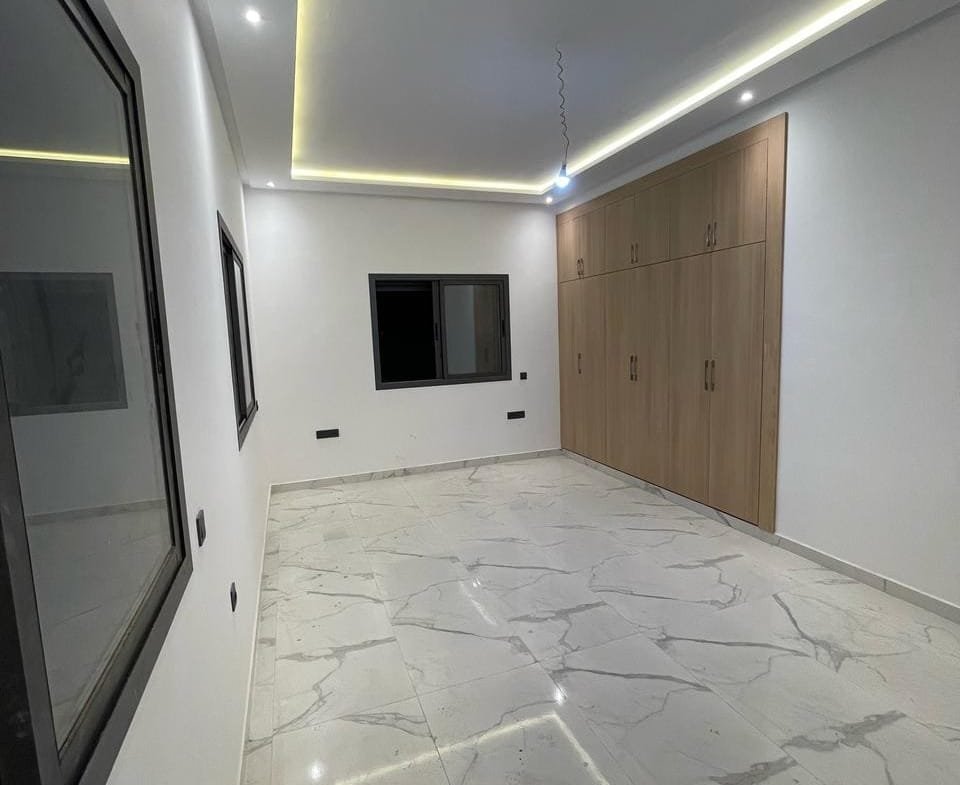 Villa à vendre – Route de Fès neuf