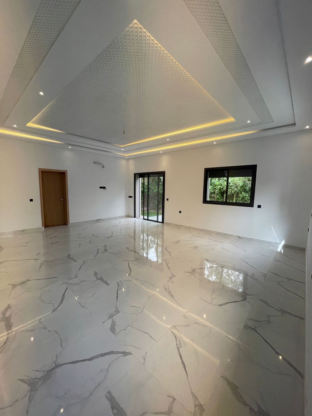 Villa à vendre – Route de Fès neuf