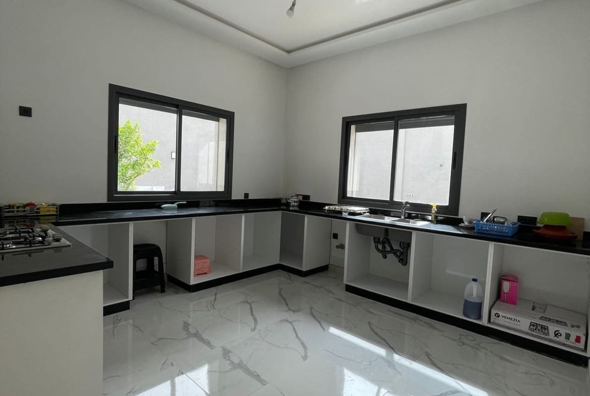 Villa à vendre – Route de Fès neuf