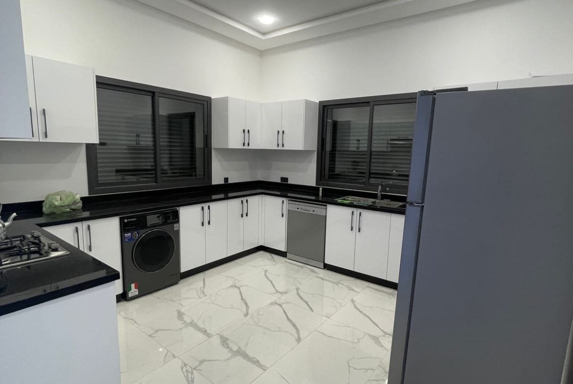 Villa à vendre – Route de Fès neuf