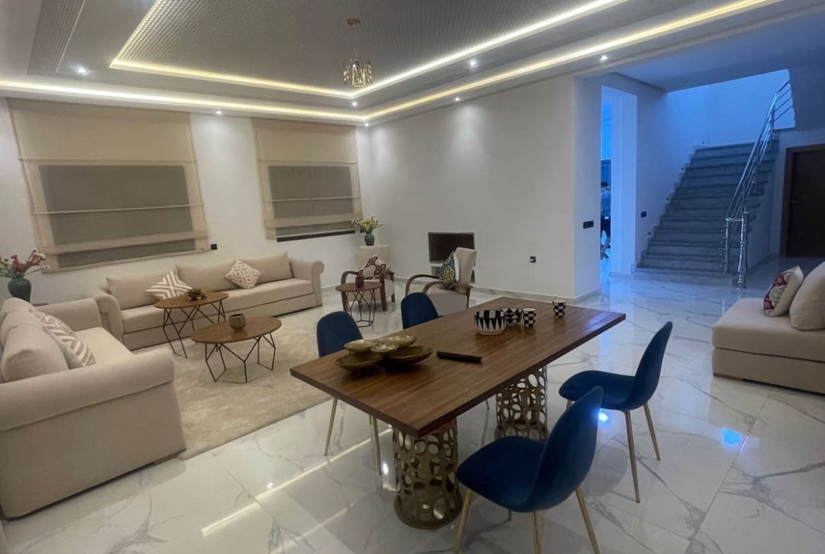 Villa à vendre – Route de Fès neuf
