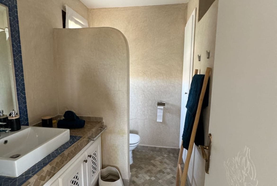 Villa meublée avec piscine à louer Route de Fez