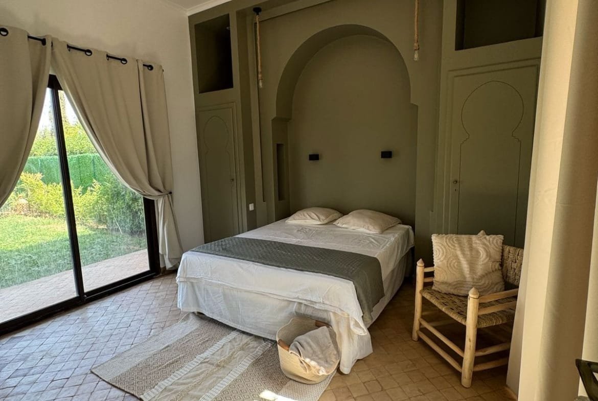 Villa meublée avec piscine à louer Route de Fez