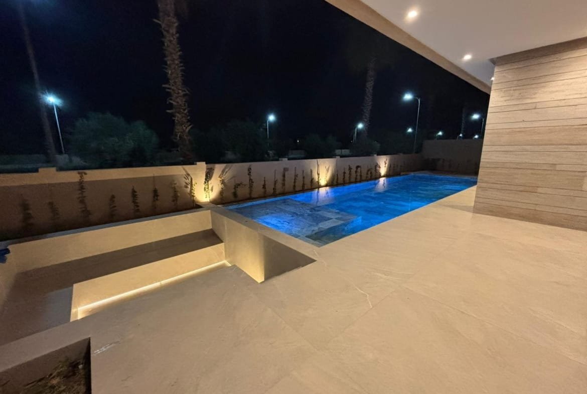 Magnifique villa à vendre – Route de Tahnaoute