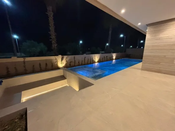 Magnifique villa à vendre – Route de Tahnaoute